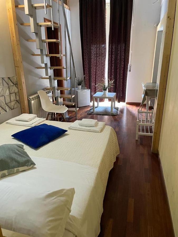 Locami Holiday&Rooms Suite Jolanda Catânia Exterior foto